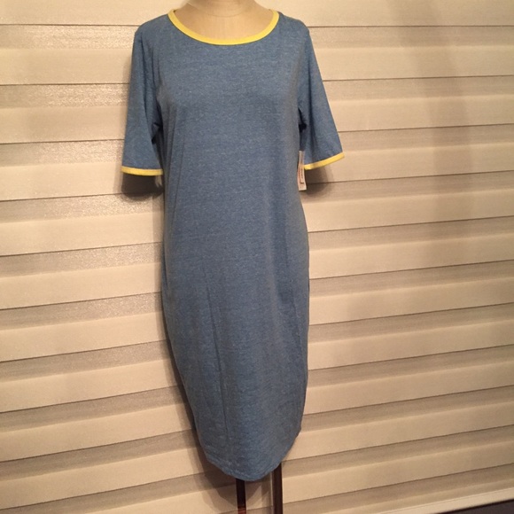 LuLaRoe Dresses & Skirts - LuLaRoe Julia Short Sleeves Dress XL